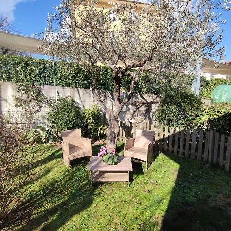 Nonna Lella - Con Parcheggio Privato Appartamento *
